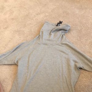 Women’s Nike full cowl neck sweatshirt never worn